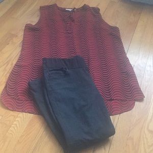 Black/Deep red sleeveless tunic